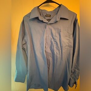Men’s button up dress shirt